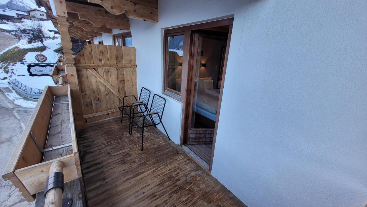 Haus Gruebl Aparthotel Wald im Pinzgau Exterior photo