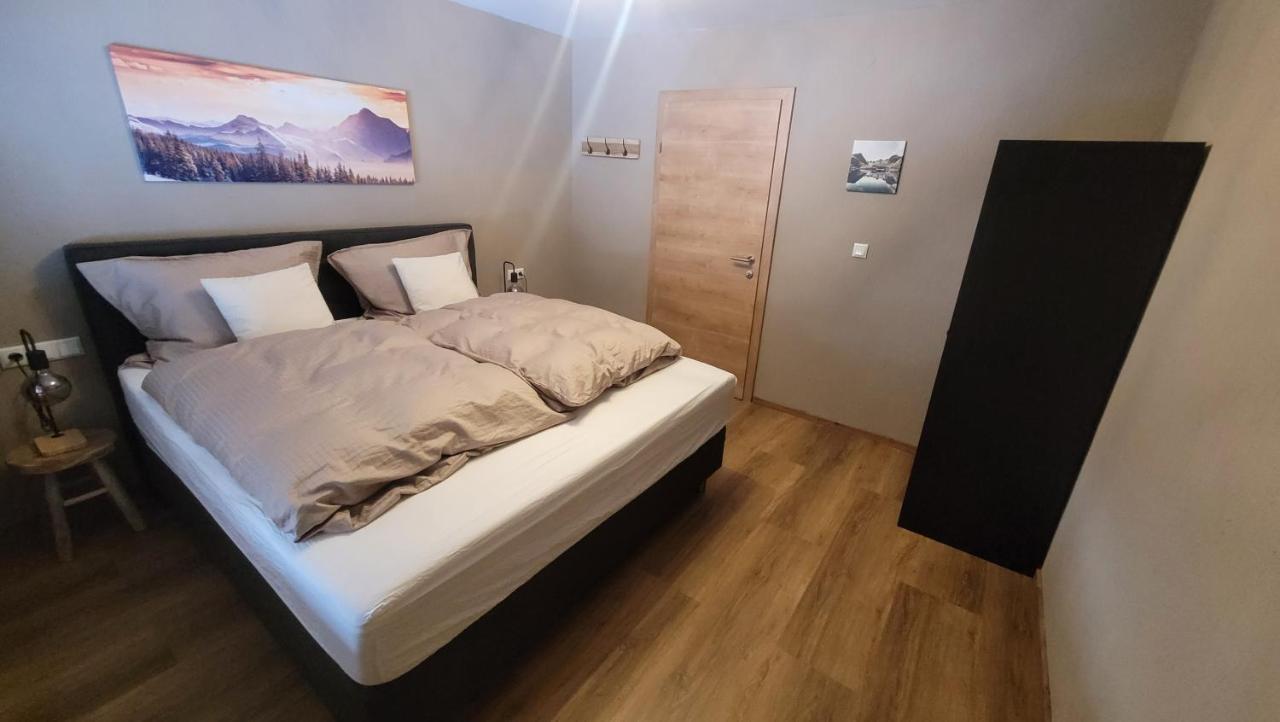 Haus Gruebl Aparthotel Wald im Pinzgau Exterior photo